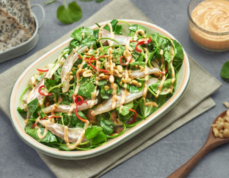 Salad rau má Salad rau má