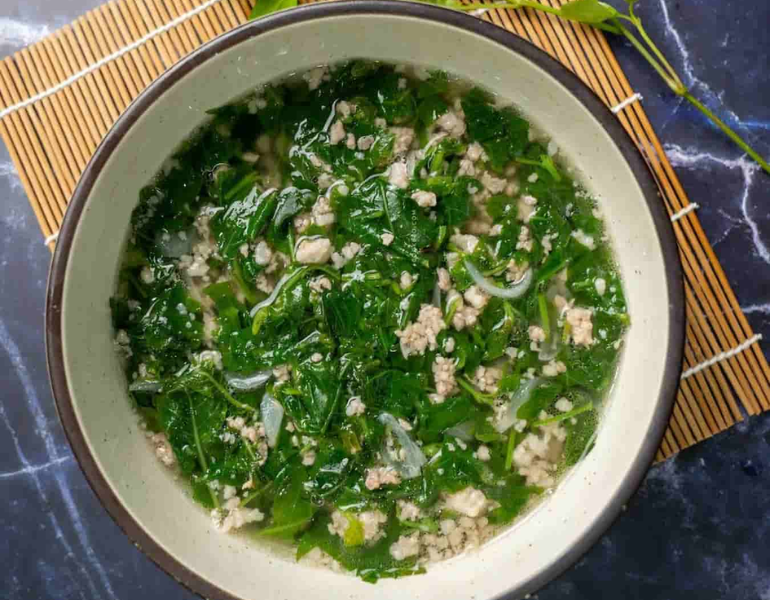 Canh rau má thịt bằm Canh rau má thịt bằm