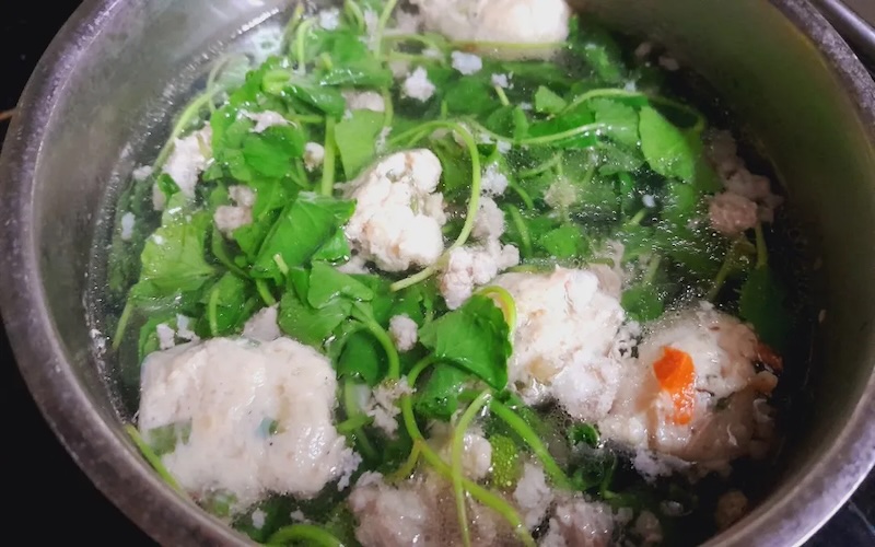 cach nau canh rau ma cha ca thit xay