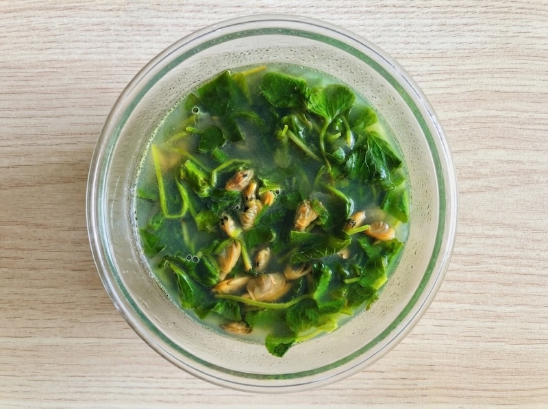 cach nau canh rau ma nau ngheu