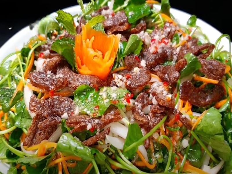 Cách làm gỏi rau má bò lát chay cach lam goi rau ma bo lat chay