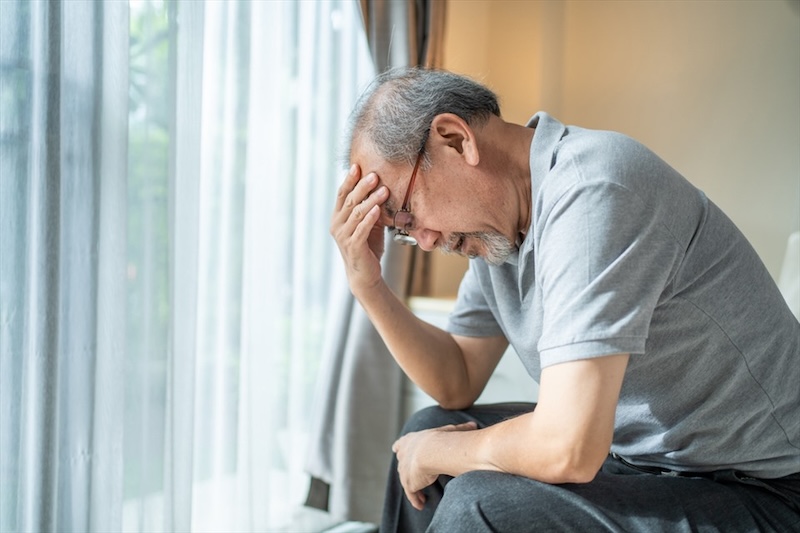 nguoi gia co nen uong rau ma